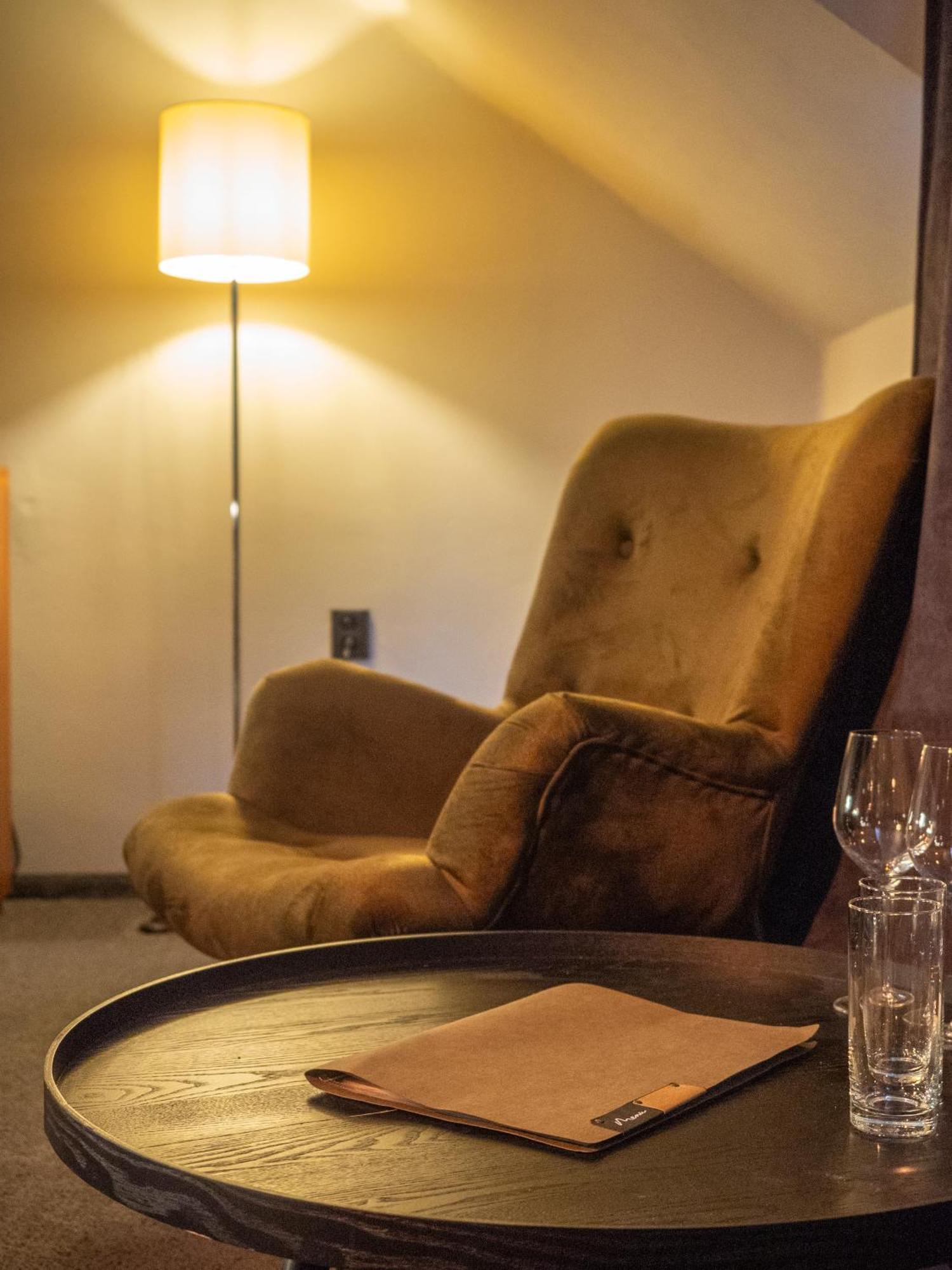 Garden Restaurant & Pension Пардубице Екстериор снимка